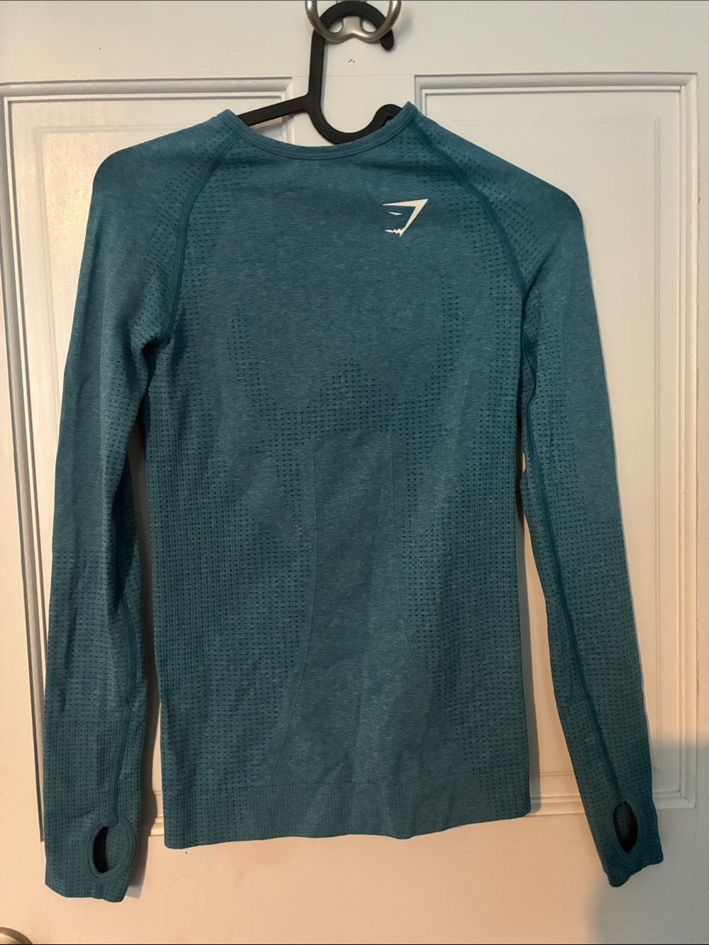 Gymshark Women's Teal Fitted Athletic Long-Sleeve